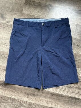 IZOD | 9.5'' Shorts | 30'' Waist | Navy Blue | Men's